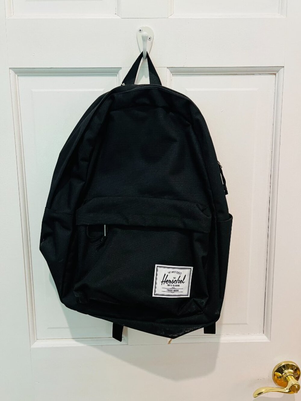 New Herschel Classic XL Backpack 26L